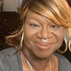 Meet your Posher, Kay